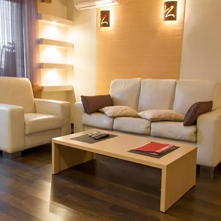 Apartment Alex Apartments Near Kreshatik St Kyiv