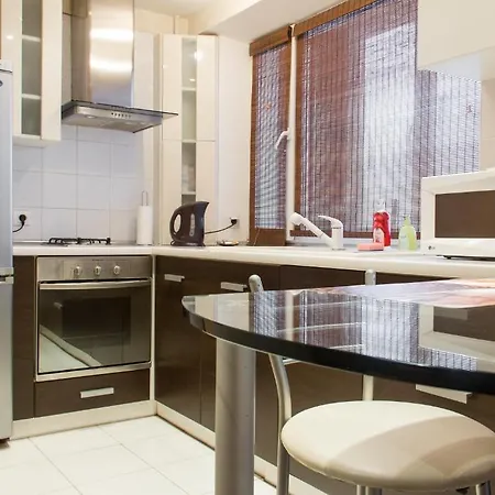 Alex Apartments Near Kreshatik St